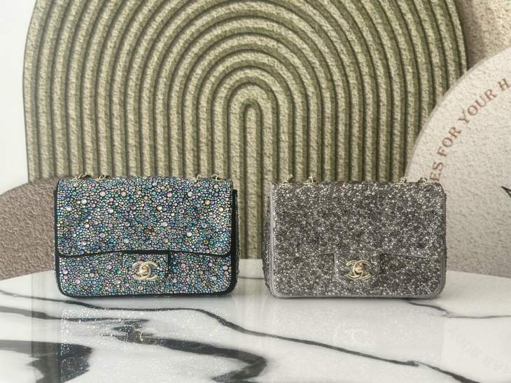 Picture of Chanel Handbags 2 _SKUfw239851466fw